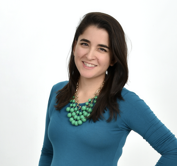 Pilar Mejia ’04